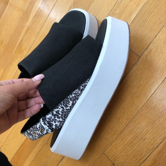 Vince Radclyffe sandals - Picture 5 of 8